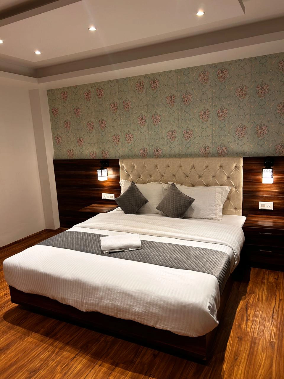 Elegant suite at The Royal Sheep Residency